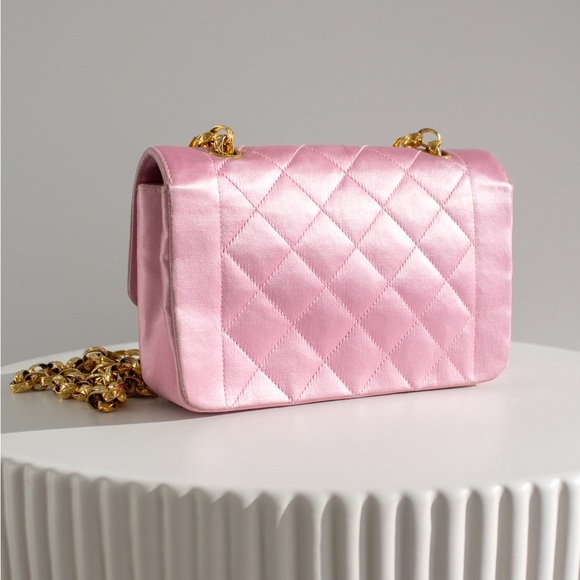 Chanel Vintage Pink Quilted Satin Mini Diana 24K Gold Bijou Chain 90s Flap Bag - Picture 8 of 16